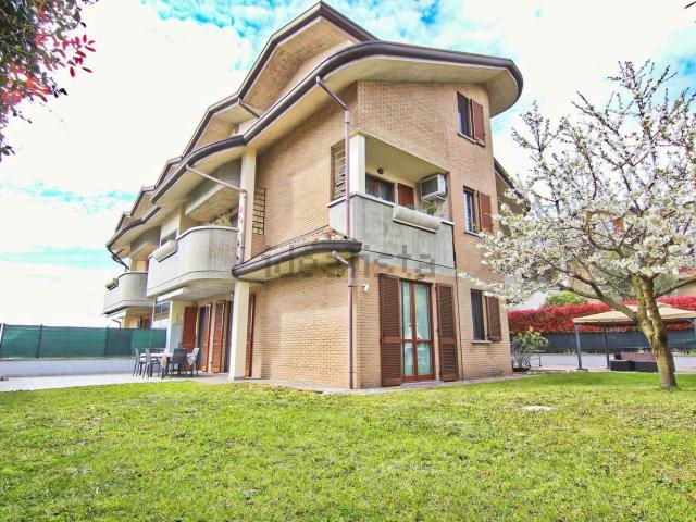 Appartamento in vendita di 90 m² in Via Marco Biagi, 22