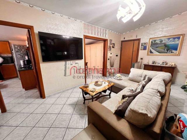 Appartamento in vendita di 90 m² in Via Marco Polo V Traversa, 12