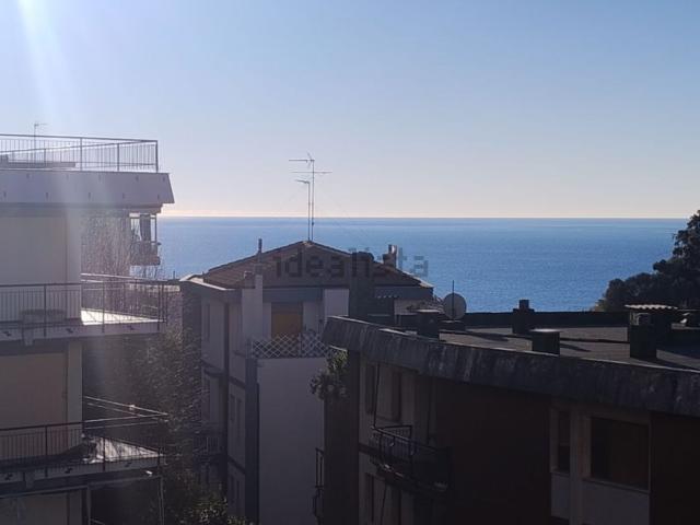 Appartamento in vendita di 90 m² in Via Marconi, 91