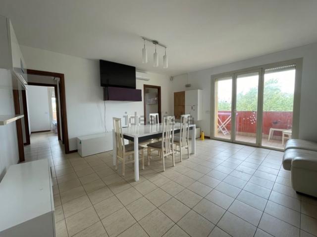 Appartamento in vendita di 90 m² in Via Maria Montessori, 7