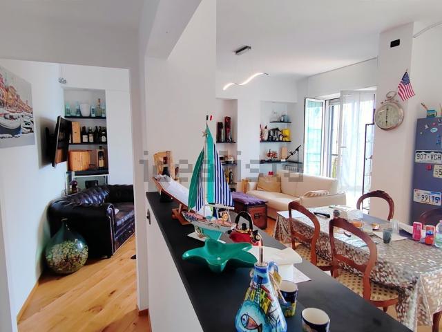 Appartamento in vendita di 90 m² in Via Mario e Nicolò Dagnino, 3