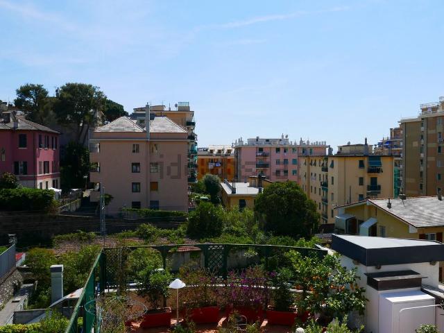 Appartamento in vendita di 90 m² in Via Mario Mastrangelo