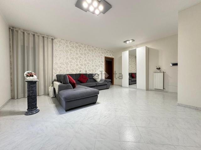 Appartamento in vendita di 90 m² in Via Masseria Cangiano, 8