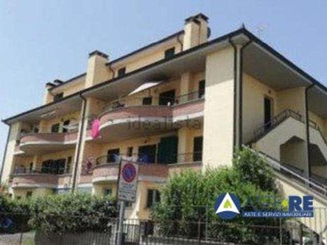 Appartamento in vendita di 90 m² in Via Massimo Gatti, 4