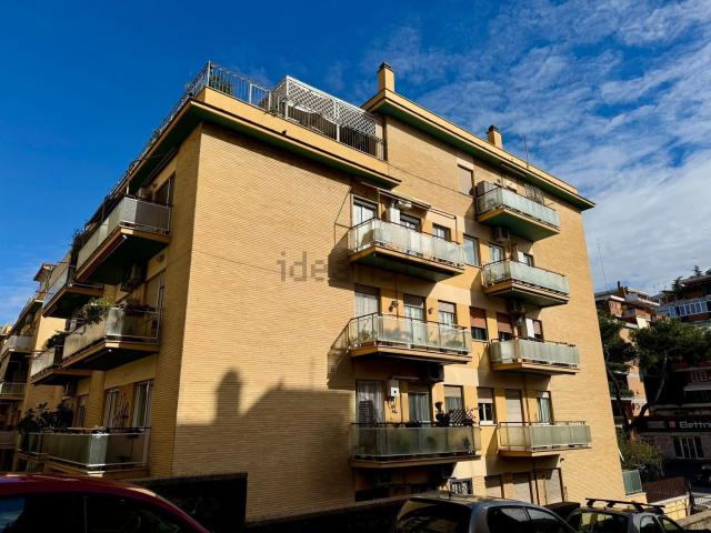 Appartamento in vendita di 90 m² in Via Mattia Battistini, 491