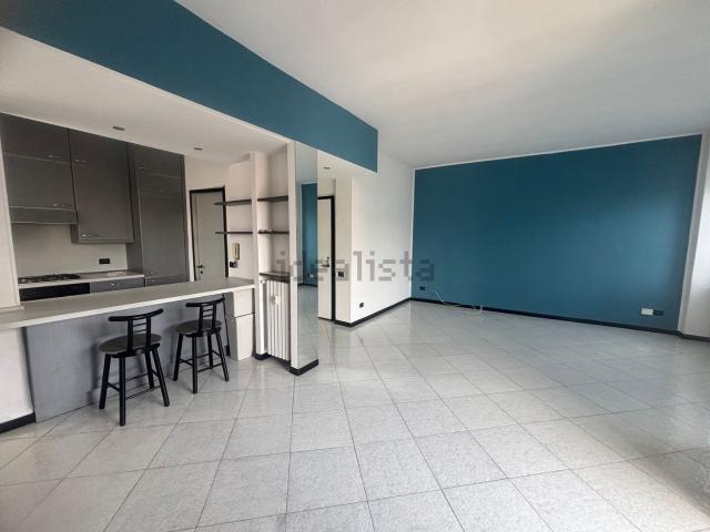 Appartamento in vendita di 90 m² in Via Michelangelo Buonarroti