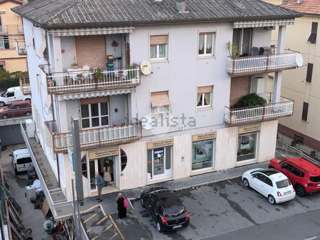 Appartamento in vendita di 90 m² in Via Montanaro Disma, 31