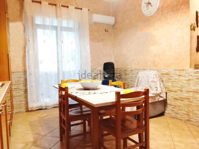 Appartamento in vendita di 90 m² in Via Montalbo, 119
