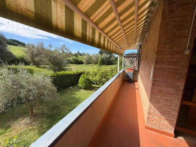 Appartamento in vendita di 90 m² in Via Montarioso