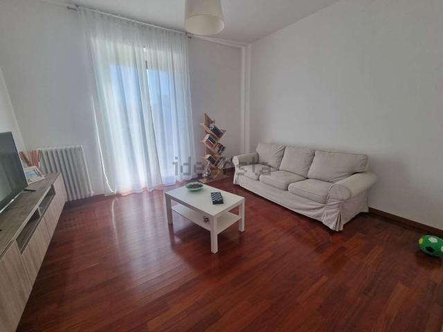 Appartamento in vendita di 90 m² in Via Monte Bianco, 7