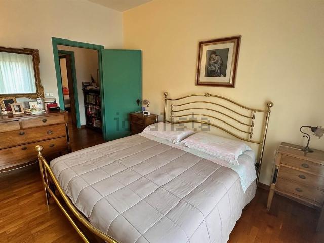 Appartamento in vendita di 90 m² in Via Monte Nero, 85
