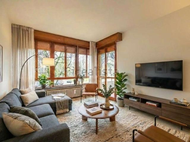 Appartamento in vendita di 90 m² in Via Montefiorino, 2