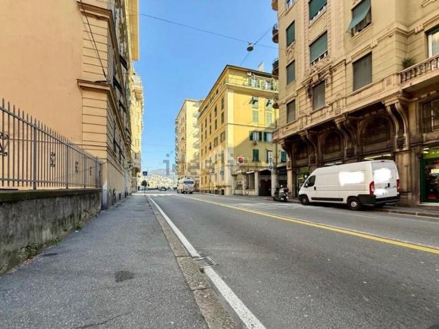 Appartamento in vendita di 90 m² in Via Montevideo, 10