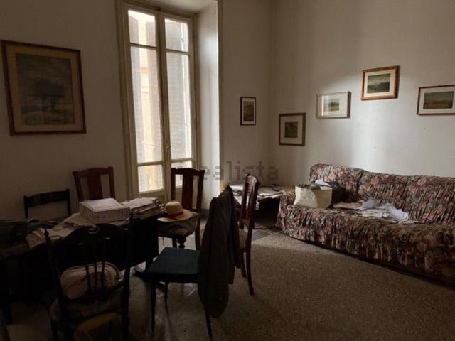 Appartamento in vendita di 90 m² in Via Modena