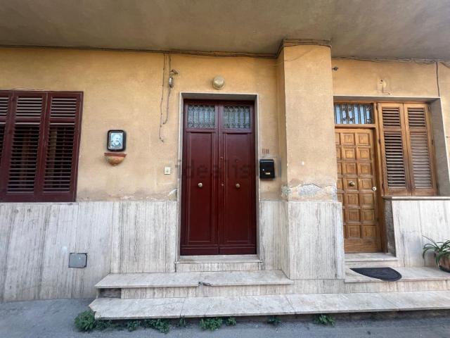 Appartamento in vendita di 90 m² in Via Molara, 60