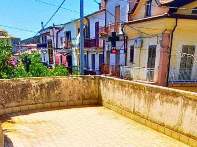 Appartamento in vendita di 90 m² in Via Nazionale