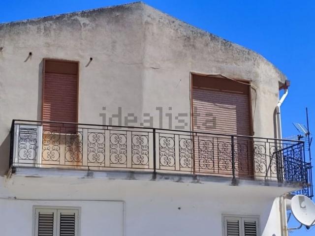 Appartamento in vendita di 90 m² in Via Nicolò Gatto Ceraolo