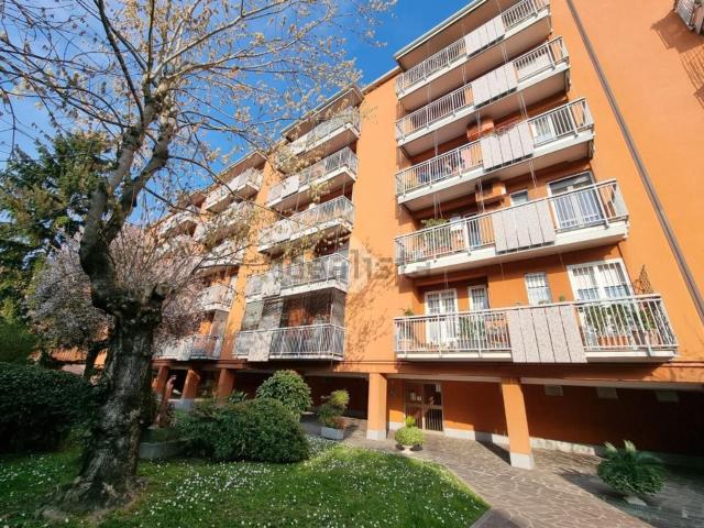 Appartamento in vendita di 90 m² in Via Novara, 98