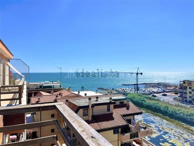 Appartamento in vendita di 90 m² in Via Odescalchi