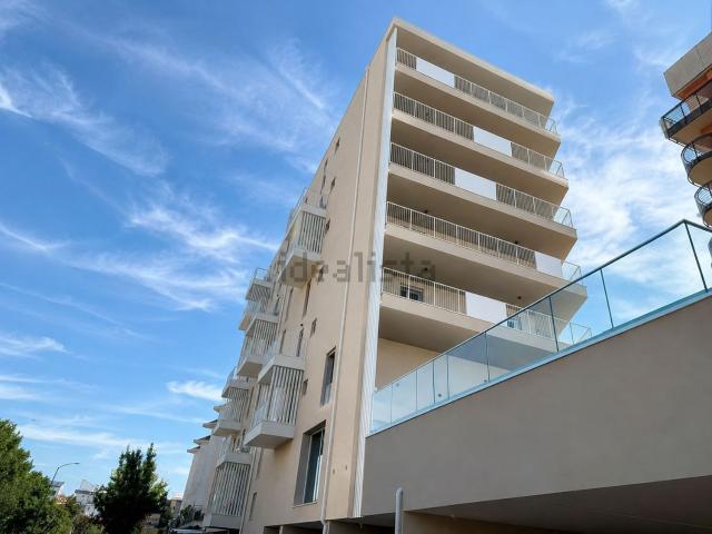 Appartamento in vendita di 90 m² in Via Olanda, 172