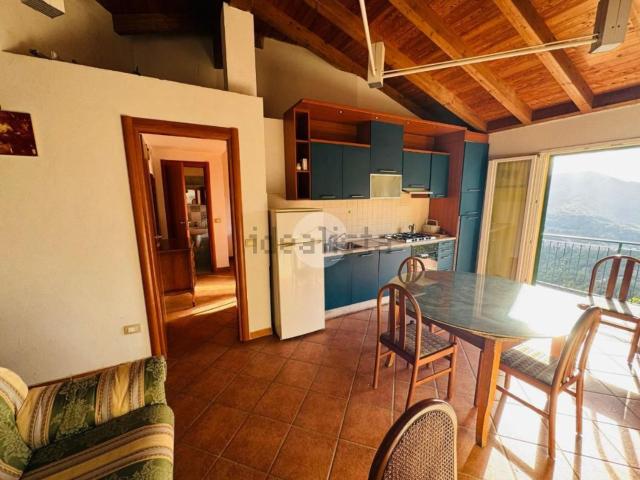 Appartamento in vendita di 90 m² in Via Olivella Caminata