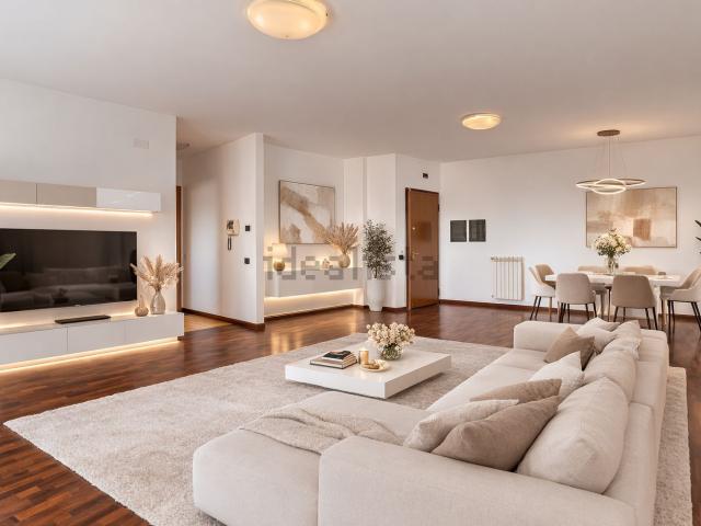 Appartamento in vendita di 90 m² in Via Oslo, 7