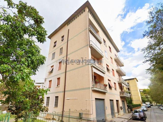 Appartamento in vendita di 90 m² in Via Orazio Coclite