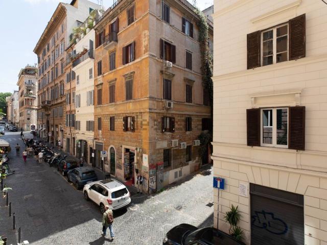 Appartamento in vendita di 90 m² in Via Panisperna