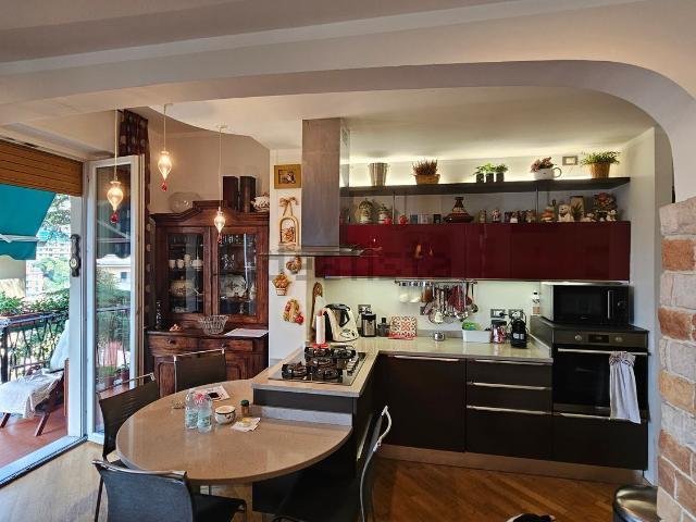 Appartamento in vendita di 90 m² in Via Paolo Magretti, 23