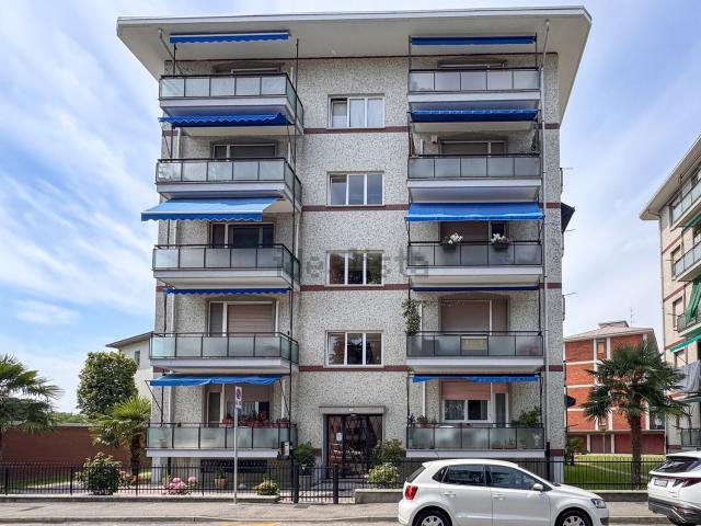 Appartamento in vendita di 90 m² in Via Paolo Rivolta, 5