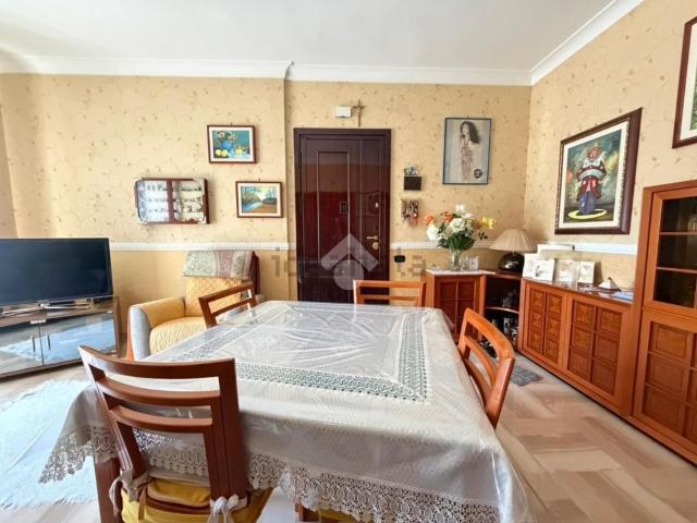 Appartamento in vendita di 90 m² in Via Padre Antonio da Olivadi, 51