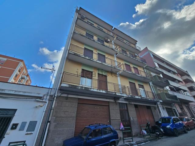 Appartamento in vendita di 90 m² in Via Palermo, 451