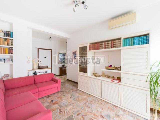 Appartamento in vendita di 90 m² in Via Palmanova, 213
