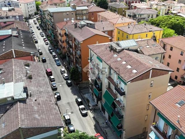 Appartamento in vendita di 90 m² in Via Paride da Cerea, 15