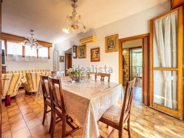 Appartamento in vendita di 90 m² in Via Pastrengo