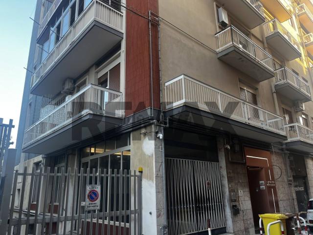 Appartamento in vendita di 90 m² in Via Pennisi, 12