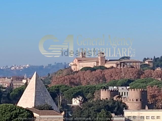 Appartamento in vendita di 90 m² in Via Pellegrino Matteucci, 18
