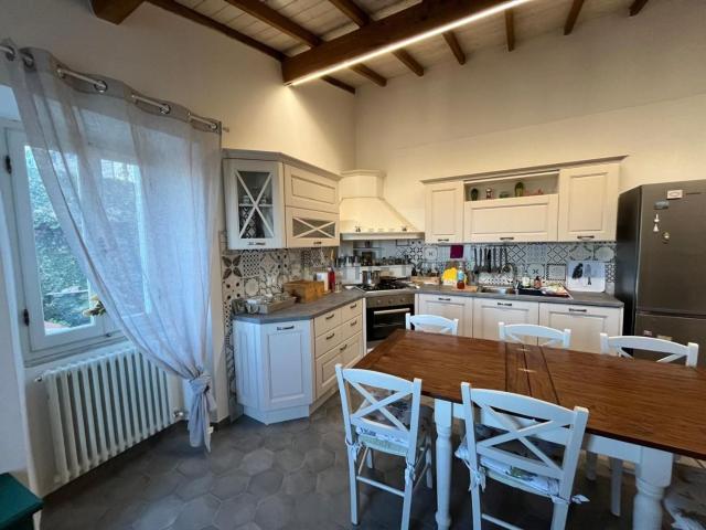 Appartamento in vendita di 90 m² in Via per Nicola, 46