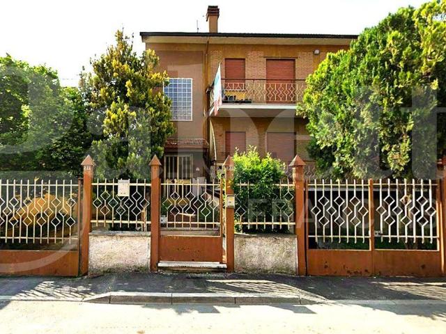 Appartamento in vendita di 90 m² in Via Pereto, 23