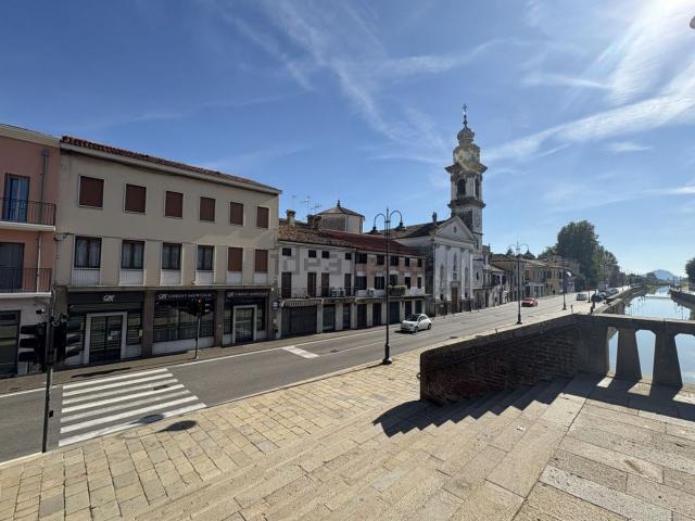 Appartamento in vendita di 90 m² in Via Pescheria