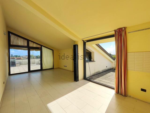 Appartamento in vendita di 90 m² in Via Pescia Nuova, 3