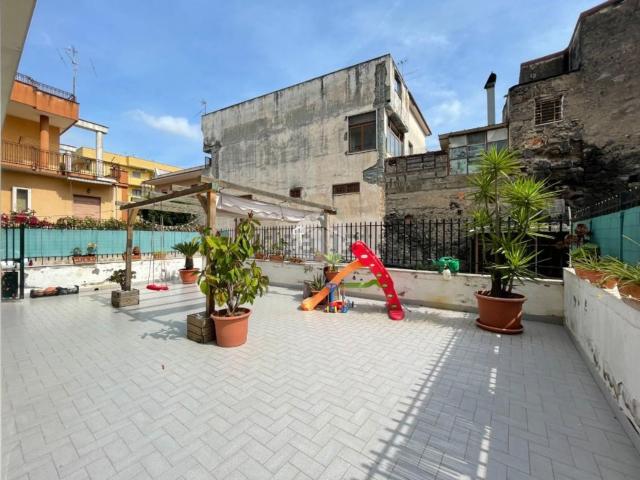 Appartamento in vendita di 90 m² in Via Petrarca, 12