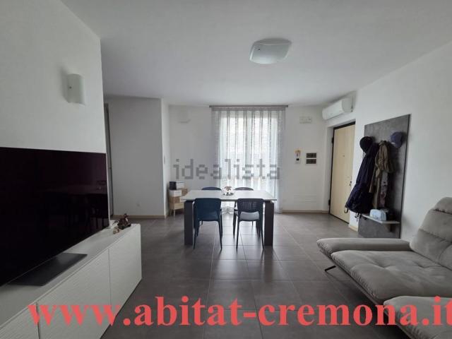 Appartamento in vendita di 90 m² in Via Picenengo, 11