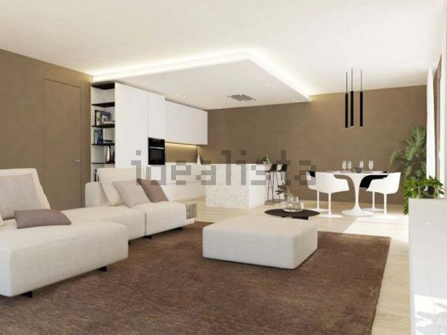 Appartamento in vendita di 90 m² in Via Pietro Berna