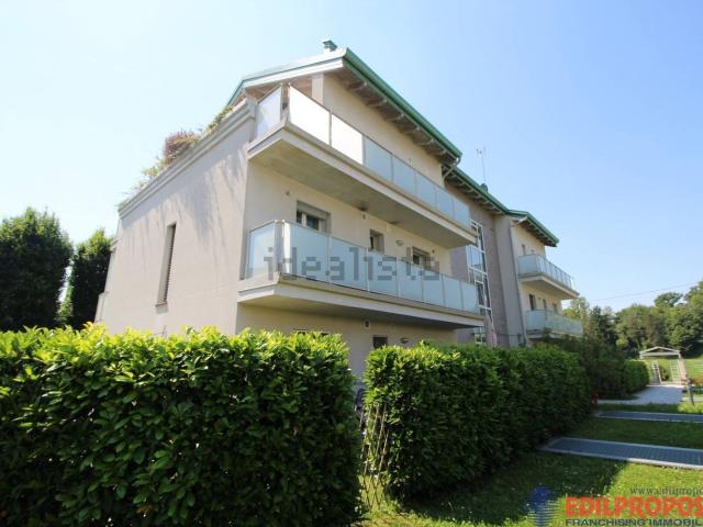Appartamento in vendita di 90 m² in Via Pietro Maroncelli, 26