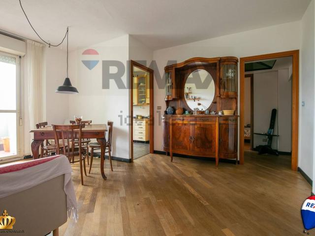 Appartamento in vendita di 90 m² in Via Pierino Negrotto Cambiaso, 183