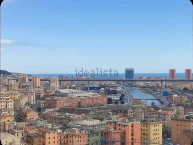 Appartamento in vendita di 90 m² in Via Pierino Negrotto Cambiaso, 22