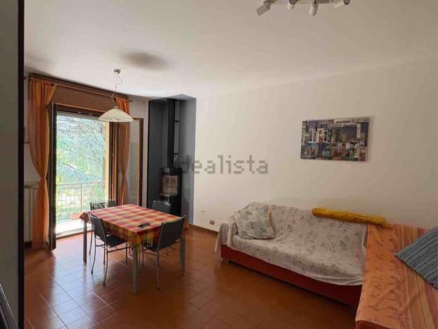 Appartamento in vendita di 90 m² in Via Pizzano