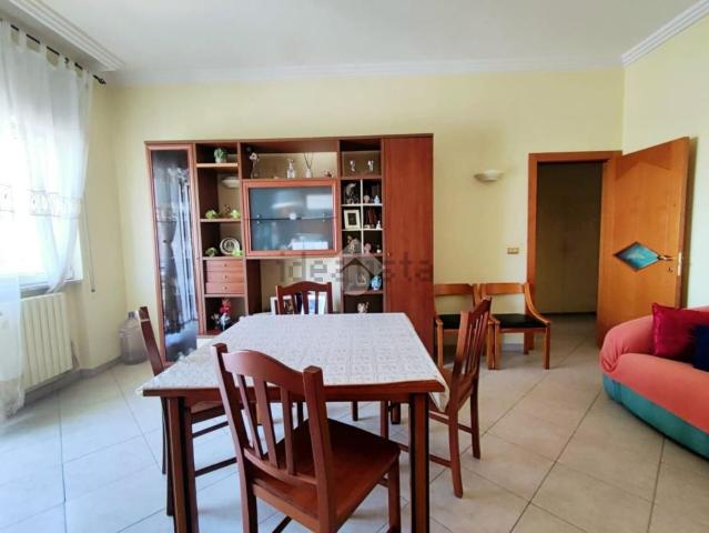 Appartamento in vendita di 90 m² in Via Podgora, 132