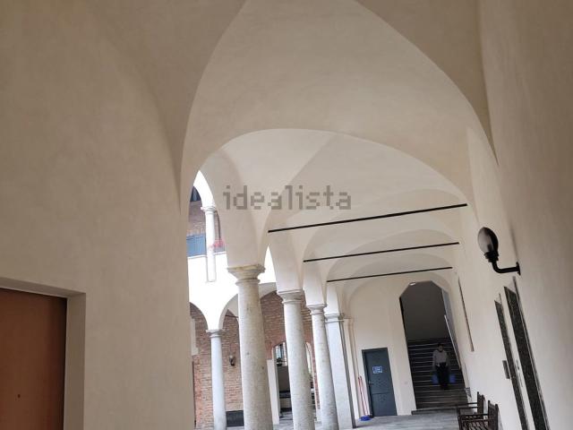 Appartamento in vendita di 90 m² in Via Porta Calcinara